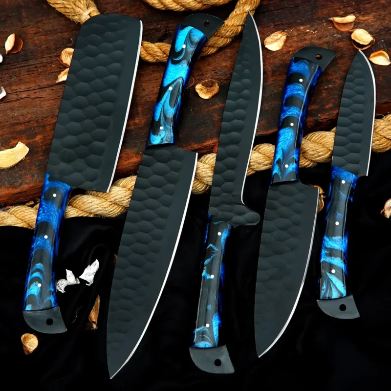 Carbon-Coated D2 Hammered 5-Piece Chef Set with Leather Bag (Black & Blue Handle)