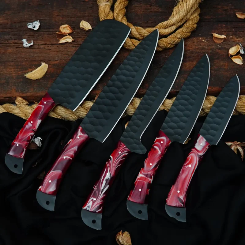Carbon-Coated D2 Hammered 5-Piece Chef Set with Leather Bag (Red Handle)
