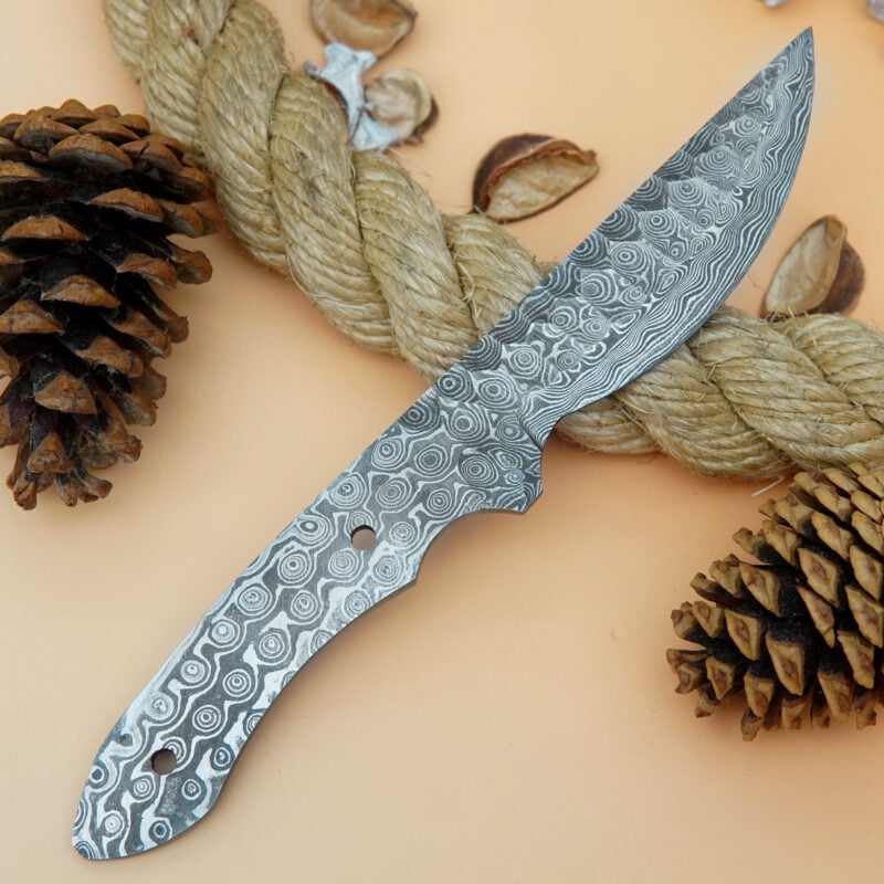 8" HAMMERED RAIN DROP PATTERN DAMASCUS STEEL BLANK BLADE CD8